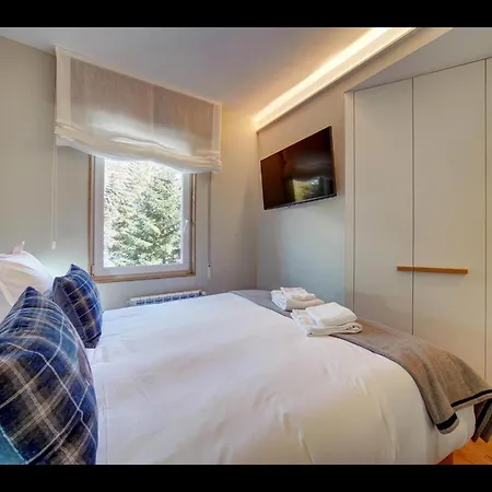 Liebre De Alma De Nieve Apartment Naut Aran